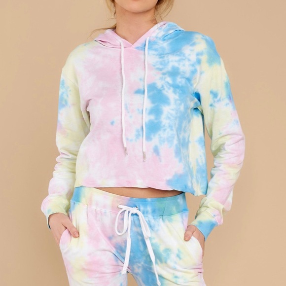 Tie Dye  Lounge Set - NWOT - Picture 2 of 6